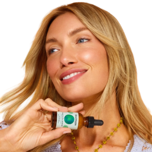 CorrectivePeptideSerum_Alden_Red_2391