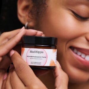 MH_OnModel_MicroDermaBrasionFacial3_2048x